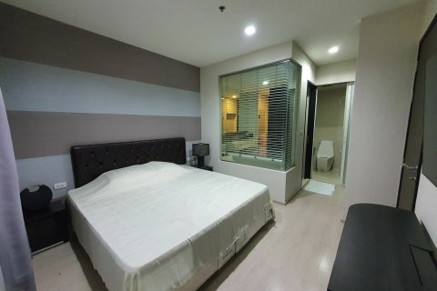 Студия в кондо в Клонг Тоэй, Бангкок, Таиланд № 155095 - фото 9