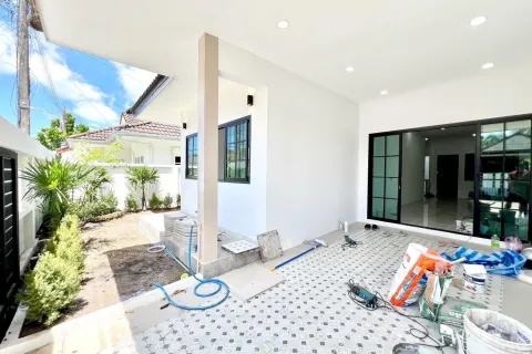 House in Phuket, Thailand 3 bedrooms № 155097 - photo 14