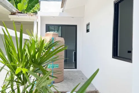 House in Phuket, Thailand 3 bedrooms № 155097 - photo 2