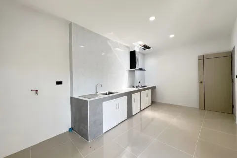 House in Phuket, Thailand 3 bedrooms № 155097 - photo 12