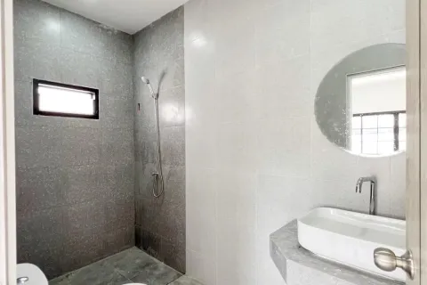 House in Phuket, Thailand 3 bedrooms № 155097 - photo 6