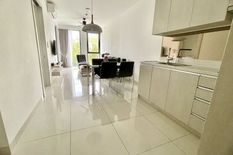 Studio dans le Condo à Phuket, Thaïlande  № 163460 - photo 12