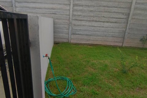 Townhouse in Pathum Thani, Thailand 2 bedrooms № 163457 - photo 6