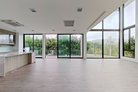 House in Phuket, Thailand 2 bedrooms № 163456 - photo 8