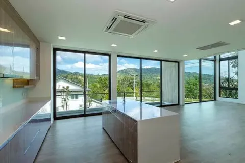 House in Phuket, Thailand 2 bedrooms № 163456 - photo 2