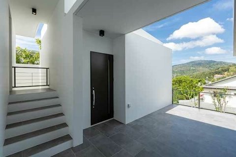 House in Phuket, Thailand 2 bedrooms № 163456 - photo 5