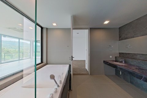 House in Phuket, Thailand 2 bedrooms № 163456 - photo 18