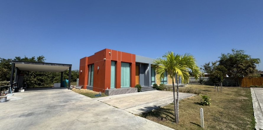 Villa à Cha-am, Thaïlande 3 chambres № 155033