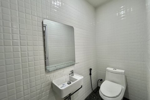 House in Kathu, Thailand 2 bedrooms № 155035 - photo 13