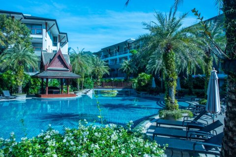 Condo on Naithon Beach, Thailand, 3 bedrooms  № 3338