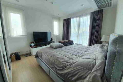 Condo in Thonburi, Bangkok, Thailand, 2 bedrooms № 183412 - photo 9