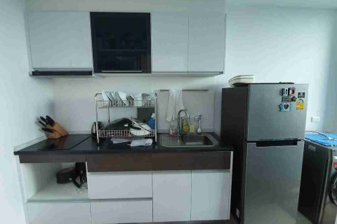 Condo in Thonburi, Bangkok, Thailand, 2 bedrooms № 183412 - photo 4