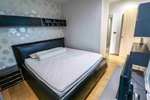 Condo in Thonburi, Bangkok, Thailand, 2 bedrooms № 183413 - photo 8