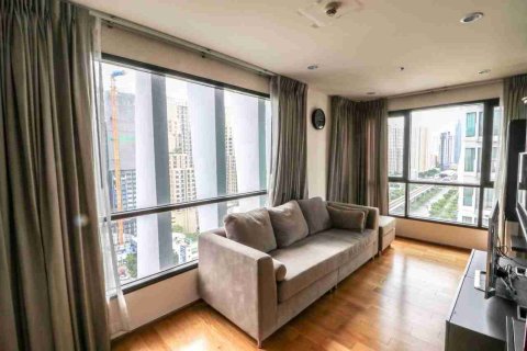 Condo in Thonburi, Bangkok, Thailand, 2 bedrooms № 183413 - photo 12