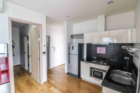 Condo in Thonburi, Bangkok, Thailand, 2 bedrooms № 183413 - photo 6