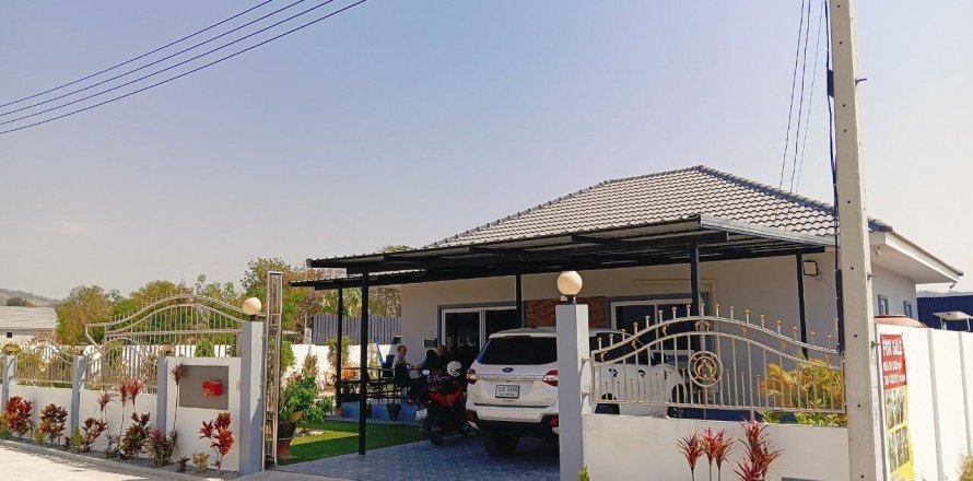 House in Hua Hin, Thailand 2 bedrooms № 153474