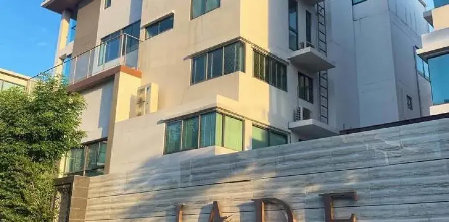 Дом в Ян Наве, Бангкок, Таиланд с 7 спальнями  № 153472