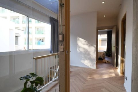 Таунхаус в Ваттхане, Бангкок, Таиланд с 3 спальнями  № 153468 - фото 12