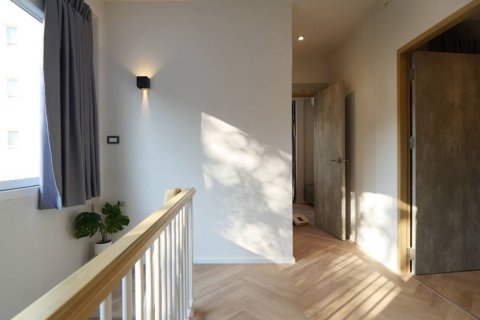 Таунхаус в Ваттхане, Бангкок, Таиланд с 3 спальнями  № 153468 - фото 13