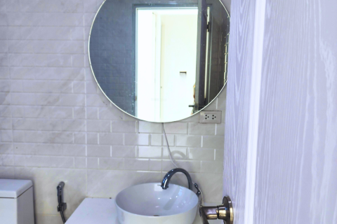 House in Pathum Thani, Thailand 7 bedrooms № 154739 - photo 15