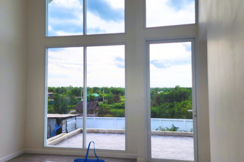 House in Pathum Thani, Thailand 7 bedrooms № 154739 - photo 7