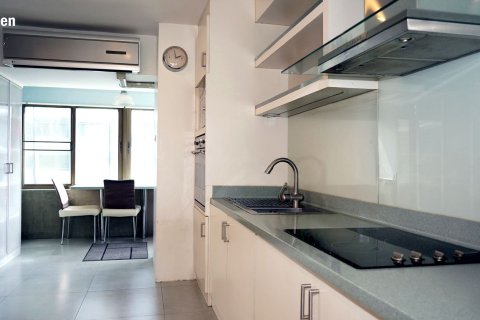 Condo in Pathum Wan, Bangkok, Thailand, 3 bedrooms № 154740 - photo 9