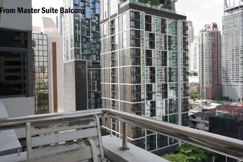 Condo in Pathum Wan, Bangkok, Thailand, 3 bedrooms № 154740 - photo 6