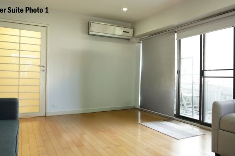 Condo in Pathum Wan, Bangkok, Thailand, 3 bedrooms № 154740 - photo 3