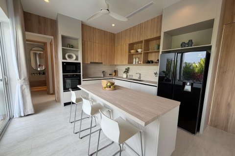 Villa in Hua Hin, Thailand 3 bedrooms № 169828 - photo 19