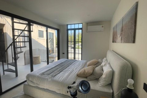 Вилла в Хуа Хине, Таиланд с 4 спальнями  № 169829 - фото 9