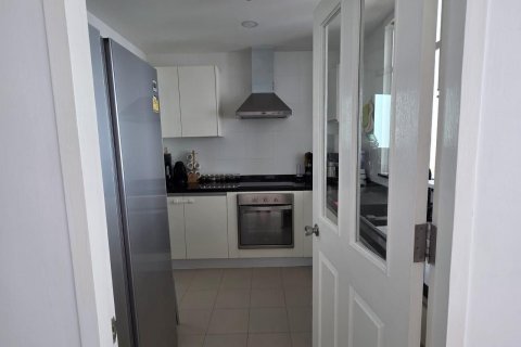 Condo in Khlong Toei, Bangkok, Thailand, 3 bedrooms  № 137139 - photo 7