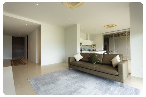 Condo in Pattaya, Thailand, 2 bedrooms № 165097 - photo 2