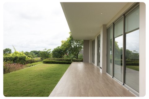 Condo in Pattaya, Thailand, 2 bedrooms № 165097 - photo 10