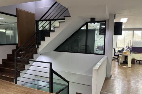 Таунхаус в Буенг Куме, Бангкок, Таиланд с 4 спальнями  № 162993 - фото 12