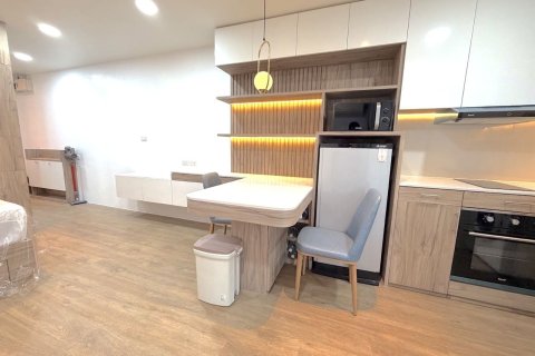 Студия в кондо в Лат Пхрау, Бангкок, Таиланд № 162990 - фото 8