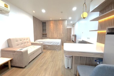 Студия в кондо в Лат Пхрау, Бангкок, Таиланд № 162990 - фото 7