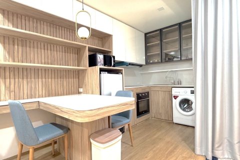 Студия в кондо в Лат Пхрау, Бангкок, Таиланд № 162990 - фото 2