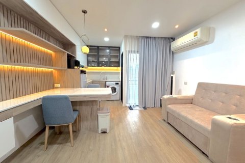 Студия в кондо в Лат Пхрау, Бангкок, Таиланд № 162990 - фото 10