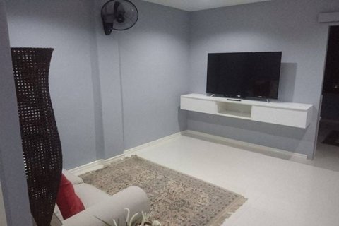 Шопхаус в Пхракханонге, Бангкок, Таиланд  № 140072 - фото 24