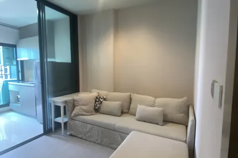 Studio dans le Condo à Ratchathewi, Bangkok, Thaïlande  № 140075
