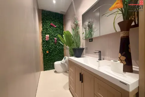 Casa de 5 dormitorios en Jomtien Beach, Pattaya, Tailandia № 212570 - foto 18