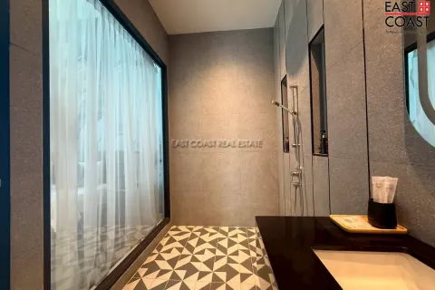Casa de 4 dormitorios en Jomtien Beach, Pattaya, Tailandia № 212571 - foto 13
