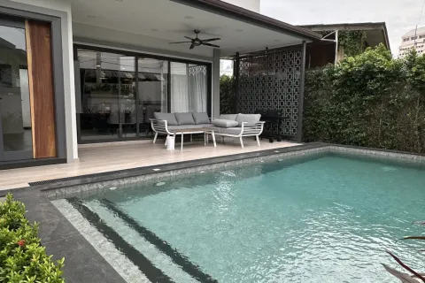 Casa de 3 dormitorios en Pattaya, Tailandia № 212575 - foto 21