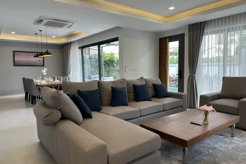 Casa de 3 dormitorios en Pattaya, Tailandia № 212575 - foto 11