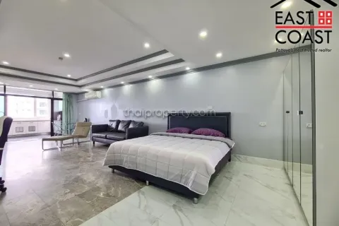 Estudio en el condominio en Jomtien Beach, Pattaya, Tailandia № 212573 - foto 2