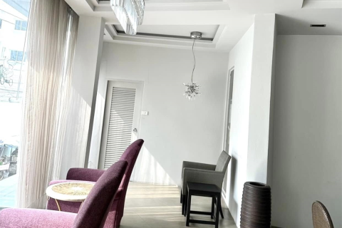 Shophouse in Bangkok, Thailand 31 sq.m. № 190478