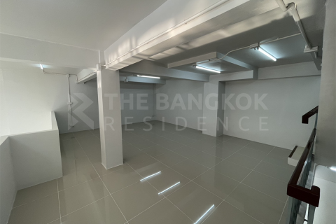 Shophouse in Bangkok, Thailand 32 sq.m. № 190474 - photo 4