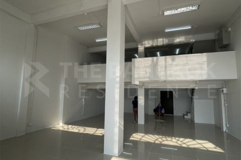Shophouse in Bangkok, Thailand 32 sq.m. № 190474 - photo 2