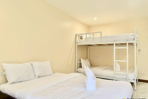 Townhouse in Bangkok, Thailand 4 bedrooms № 190472 - photo 7