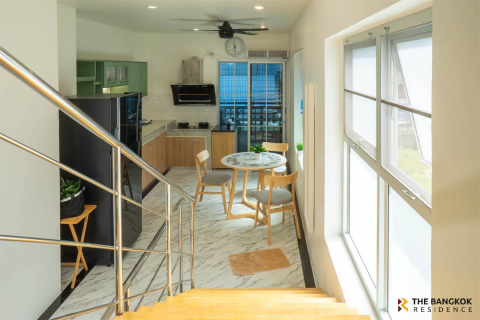 Townhouse in Bangkok, Thailand 4 bedrooms № 190472 - photo 3